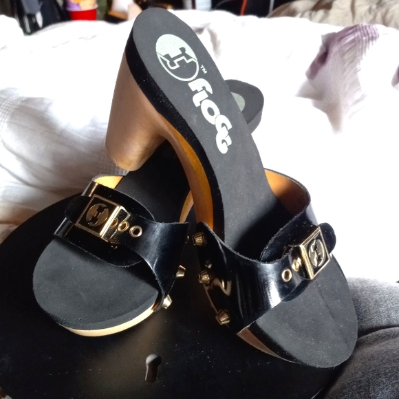 FLOGG cloggs - Picture 1 of 9